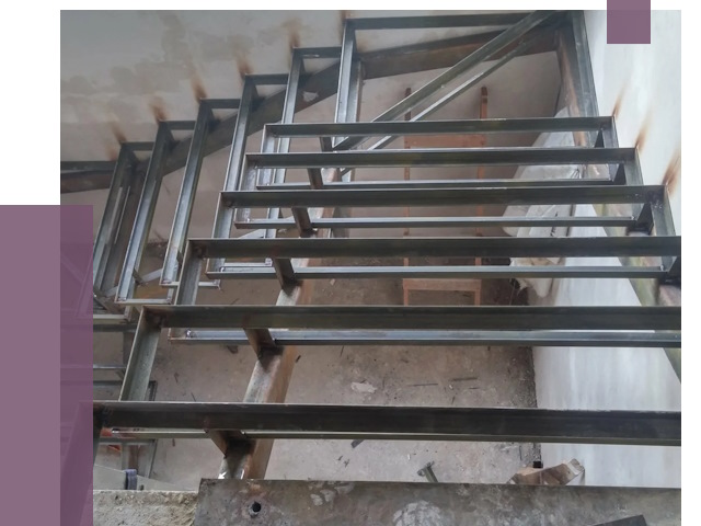 Демонтаж лестниц в Сальске от 4271 руб. 