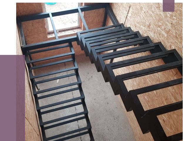 Демонтаж лестниц на металлокаркасе в Сальске от 7321 руб. за м²