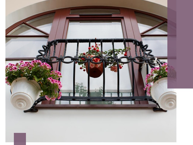 Изготовление и монтаж французских балконов в Сальске