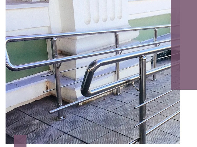 Ограждения пандусов из металла и нержавейки в Сальске