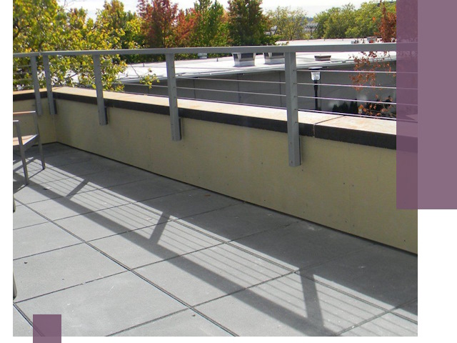 Металлические парапеты под ключ в Сальске: монтаж и изготовление