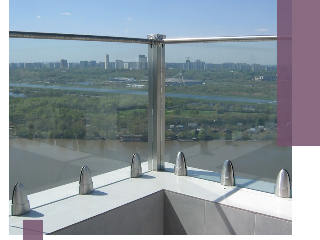 Стеклянные парапеты премиум класса в Сальске для домов и бизнесов