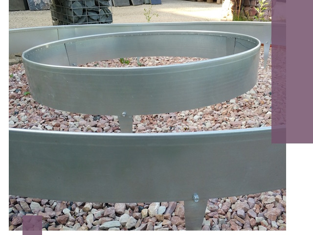 Нержавеющие бордюры под ключ в Сальске — изготовление и монтаж