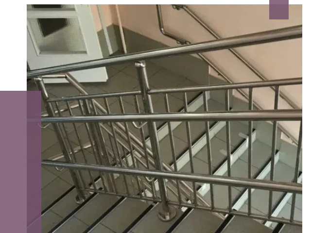 Демонтаж поручней из нержавейки в Сальске от 3559 руб.